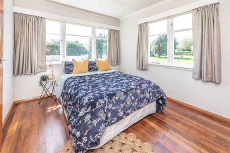Photo of property in 39 Wikitoria Road, Putiki, Whanganui, 4501