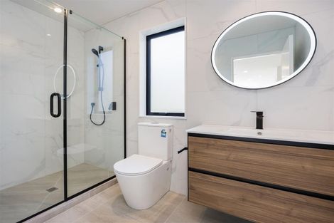 Photo of property in 30b Coronation Road, Hillcrest, Auckland, 0627