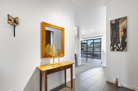 Photo of property in 19c Cooper Crescent, Cambridge, 3434