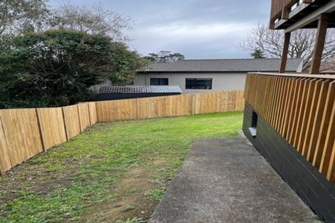 Photo of property in 1/75 Tramway Road, Beach Haven, Auckland, 0626