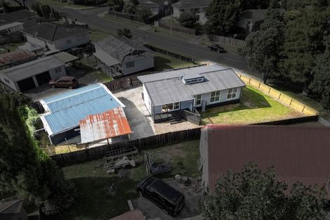 Photo of property in 49 Moncrieff Avenue, Clendon Park, Auckland, 2103