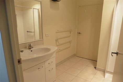 Photo of property in Parkvale Estate, 1232/5 Howard Street, Parkvale, Hastings, 4122