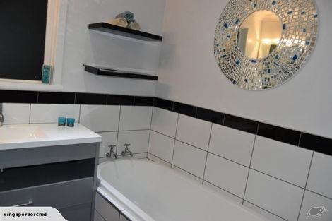 Photo of property in 32 Ravenswood Road, Saint Clair, Dunedin, 9012