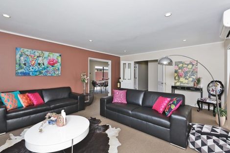 Photo of property in 17 Fort Richard Road, Otahuhu, Auckland, 1062