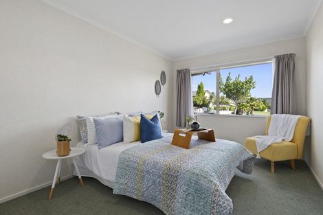 Photo of property in 15 Thistlewood Avenue, Hamilton East, Hamilton, 3216