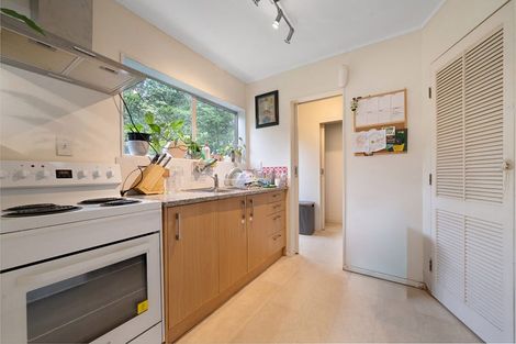 Photo of property in 2/37 Seabrook Avenue, New Lynn, Auckland, 0600