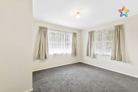 Photo of property in 40 Dowse Drive, Maungaraki, Lower Hutt, 5010