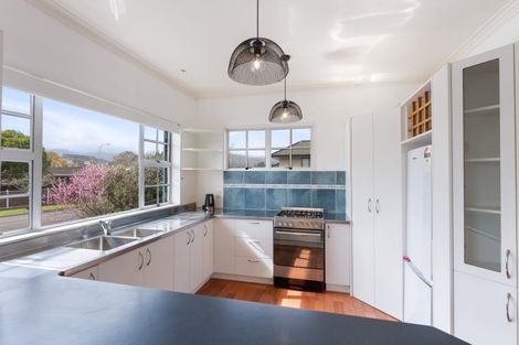 Photo of property in 29 Oriwa Crescent, Otaki, 5512