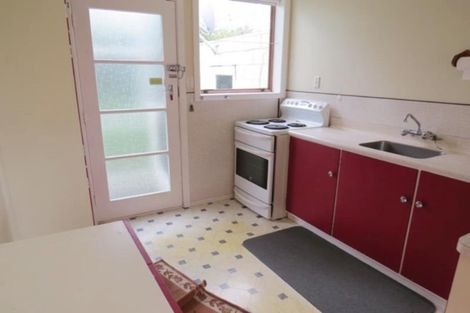 Photo of property in 71b Barrett Street, Westown, New Plymouth, 4310