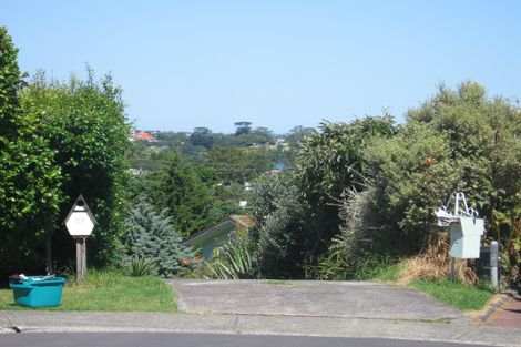 Photo of property in 12 Anakiwa Place, Milford, Auckland, 0620
