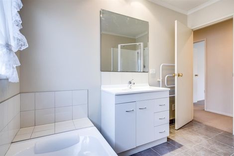 Photo of property in 508a Brunswick Street, Saint Leonards, Hastings, 4120