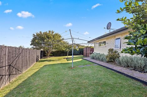 Photo of property in 41 Chic Gardens, Parakai, 0830