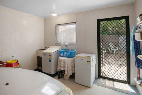 Photo of property in 2a Blundell Place, Katikati, 3129