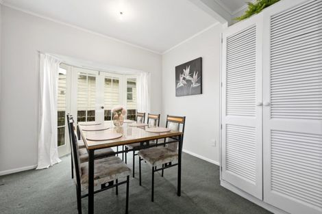 Photo of property in 42 York Street, Moera, Lower Hutt, 5010