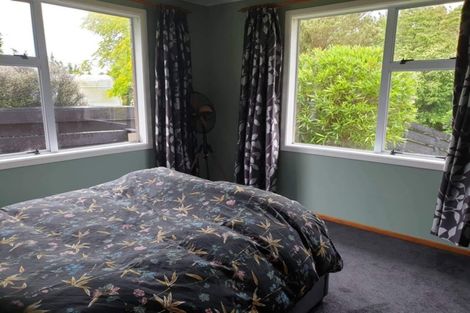 Photo of property in 5 Kowhai Place, Eltham, 4322