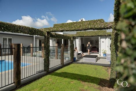 Photo of property in 9 Georgia Grove, Pyes Pa, Tauranga, 3112