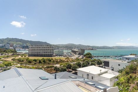 Photo of property in 9/2 Hood Street, Mount Victoria, Wellington, 6011
