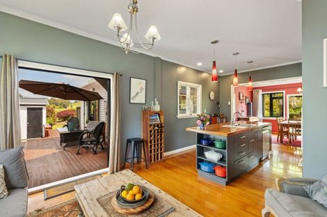 Photo of property in 82 Tikorangi Road, Tikorangi, Waitara, 4383