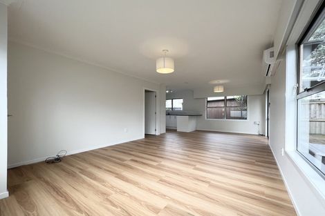 Photo of property in 1/17 Thornton Road, Milford, Auckland, 0620