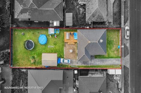 Photo of property in 25 Arimu Road, Papakura, 2110