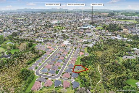 Photo of property in 43 Sovereign Isle Lane, Rototuna, Hamilton, 3210