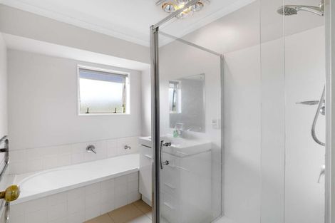 Photo of property in 63b Stratford Road, Manurewa, Auckland, 2105