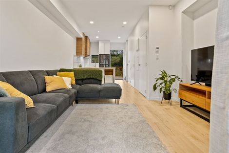 Photo of property in 132c Tiriwa Drive, Massey, Auckland, 0614