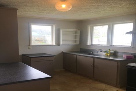 Photo of property in 13 Mayville Avenue, New Lynn, Auckland, 0600