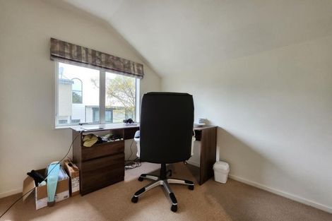 Photo of property in 2/15 Petherick Crescent, Johnsonville, Wellington, 6037