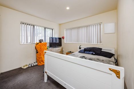 Photo of property in 12 Clutha Crescent, Clover Park, Auckland, 2023