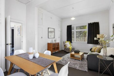 Photo of property in 43 Surrey Street, Caversham, Dunedin, 9012