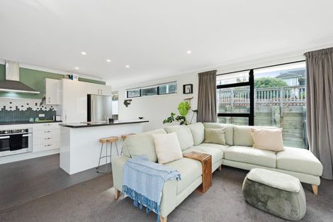 Photo of property in 44 Morere Street, Titahi Bay, Porirua, 5022