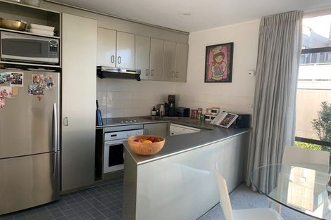 Photo of property in 35e Northcroft Street, Takapuna, Auckland, 0622