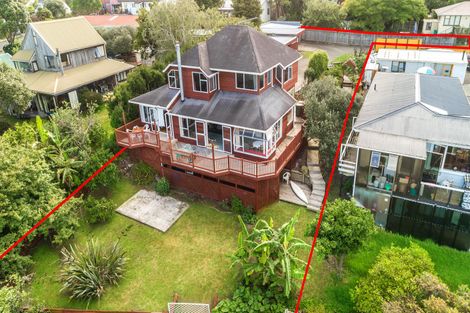 Photo of property in 19 Hazards Road, Weymouth, Auckland, 2103