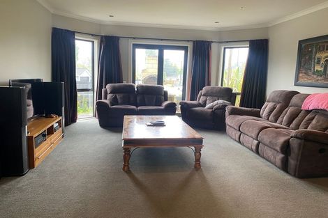 Photo of property in 9 Cottle Heath Close, Manor Park, Lower Hutt, 5019