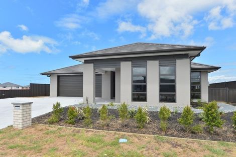 Photo of property in 59 Stace Hopper Drive, One Tree Point, 0118