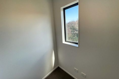 Photo of property in 1/7 South Pacific Place, Henderson, Auckland, 0612