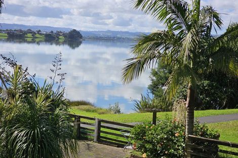Photo of property in 18a Carnoustie Drive, Wattle Downs, Auckland, 2103