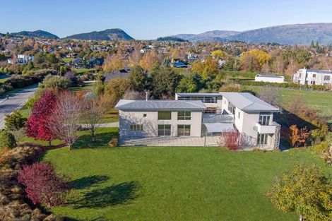 Photo of property in 23 Waimana Place, Wanaka, 9305