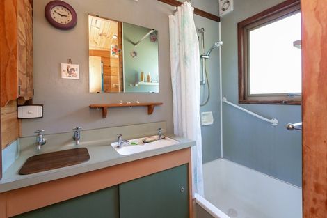 Photo of property in 12c Te Mata Peak Road, Havelock North, 4130