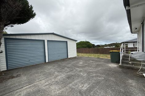 Photo of property in 15 Natone Street, Waitangirua, Porirua, 5024