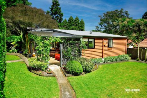 Photo of property in 623a Swanson Road, Swanson, Auckland, 0612