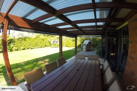 Photo of property in 153 Ruapehu Drive, Fitzherbert, Palmerston North, 4410