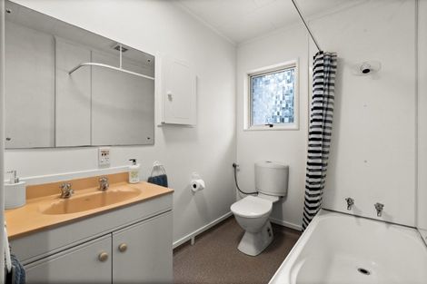 Photo of property in 25 Liverpool Crescent, Tamatea, Napier, 4112