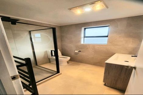 Photo of property in 2 Ellis Avenue, Mount Roskill, Auckland, 1041