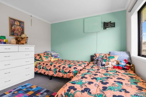 Photo of property in 15 Carroll Place, Owhata, Rotorua, 3010