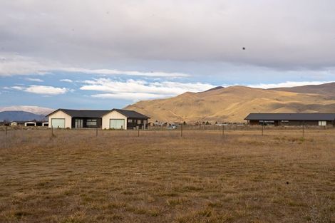 Photo of property in 15 Tussock Crescent, Twizel, 7901