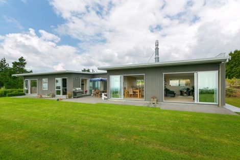 Photo of property in 1089 Plymouth Road, Koru, New Plymouth, 4374