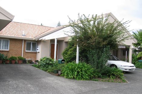 Photo of property in 11a Central Park Drive, Te Atatu South, Auckland, 0610