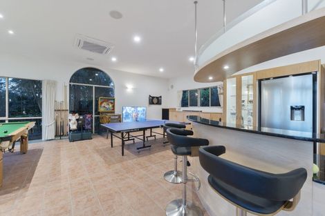 Photo of property in 9 Burgundy Park Avenue, Henderson, Auckland, 0612